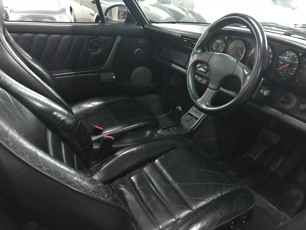 VINCENT MOTORS CO. LTD. Porsche 964 conv